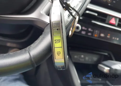 2025 Kia K5 Gt-Line z USA, uszkodzony, nr VIN KNAG64J78S5326311